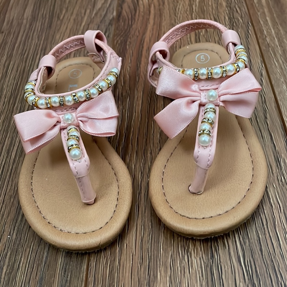 Link Sandals